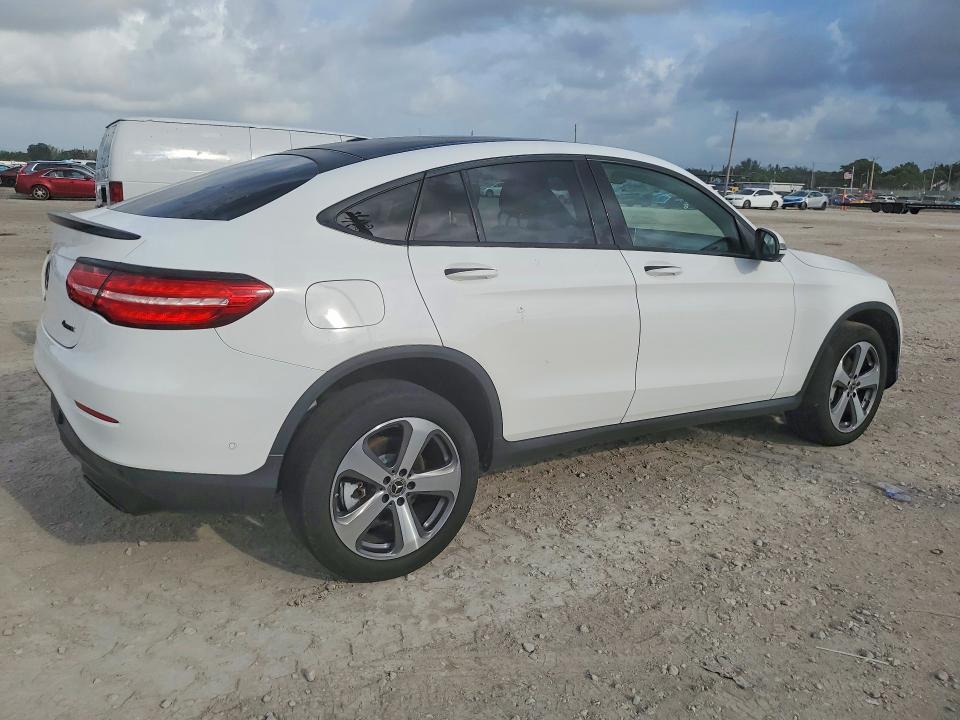 2019 Mercedes-benz Glc VIN WDC0J4KB4KF574713 COPART salvage auction — MINOR DENT/SCRATCHES, Fl - Certificate Of Title, sold $21,100 on 2026-07-21 (photo 3)