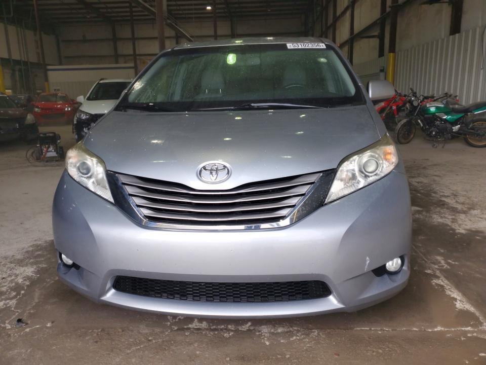 2016 Toyota Sienna VIN 5TDDK3DC3GS137801 COPART salvage auction — REAR END, Ky - Cert Of Title-Salvage, sold $6,100 on 2026-07-15 (photo 5)