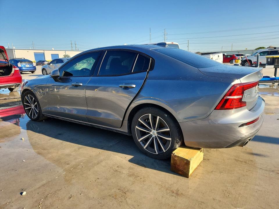 2021 Volvo S60 VIN 7JR102FK4MG096576 COPART salvage auction — WATER/FLOOD, Tx - Nonrepairable Title-Flood, sold $350 on 2026-07-28 (photo 2)