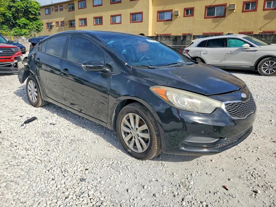 2014 Kia Forte VIN KNAFX4A69E5096671 COPART salvage auction — REAR END, Fl - Cert Of Title Slvg Rebuildable, sold $750 on 2026-07-07 (photo 4)