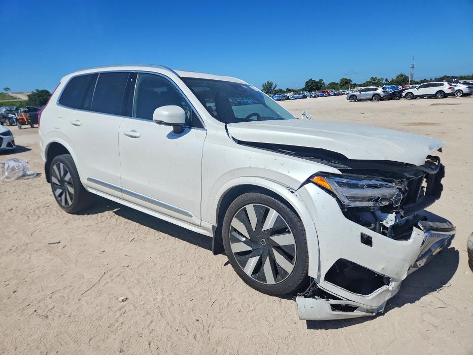 2025 Volvo Xc90 VIN YV4H60JF1S1330986 COPART salvage auction — FRONT END, Fl - Certificate Of Destruction, sold $60 on 2026-07-30 (photo 4)