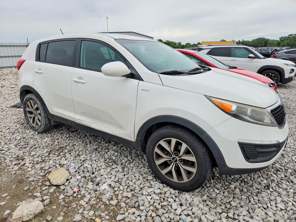 2015 Kia Sportage VIN KNDPBCAC3F7748485 COPART salvage auction — HAIL, Il - Salvage Certificate, sold $950 on 2026-07-27 (photo 4)