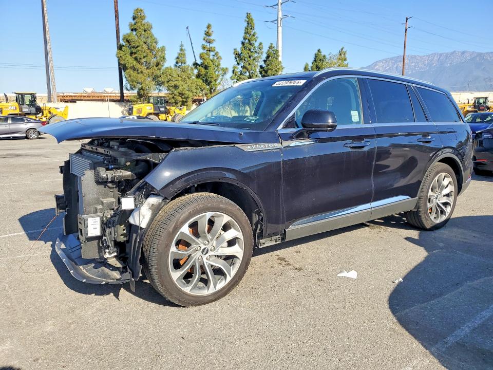 2025 Lincoln Aviator VIN 5LM5J6WC5SGL16231 — COPART salvage auction photo