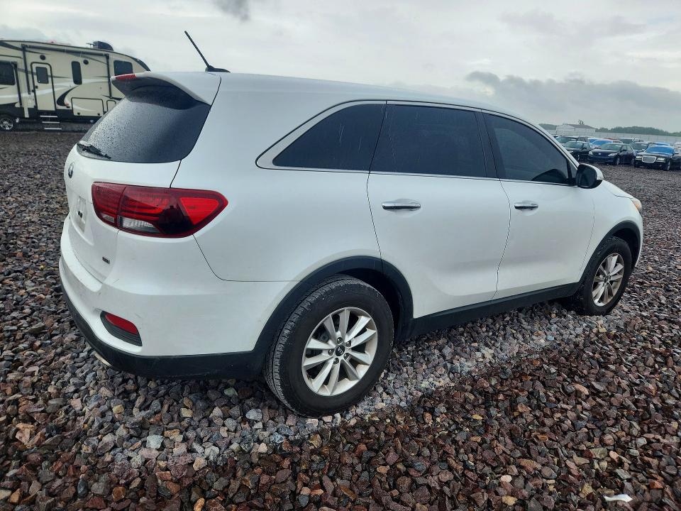 2019 Kia Sorento VIN 5XYPG4A33KG510141 COPART salvage auction — HAIL, Mo - Certificate Of Title, sold $3,100 on 2026-07-13 (photo 3)