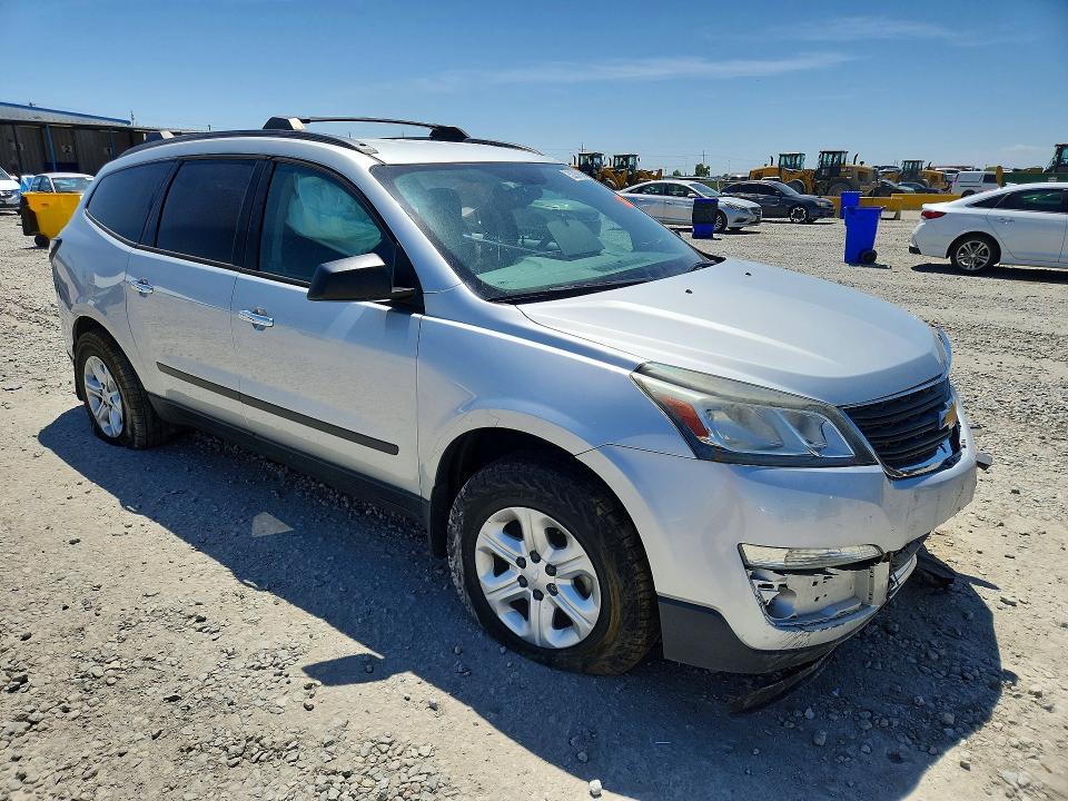 2016 Chevrolet Traverse VIN 1GNKRFED3GJ308949 COPART salvage auction — ROLLOVER, Co - Public - Salvage Title, sold $900 on 2026-07-02 (photo 4)