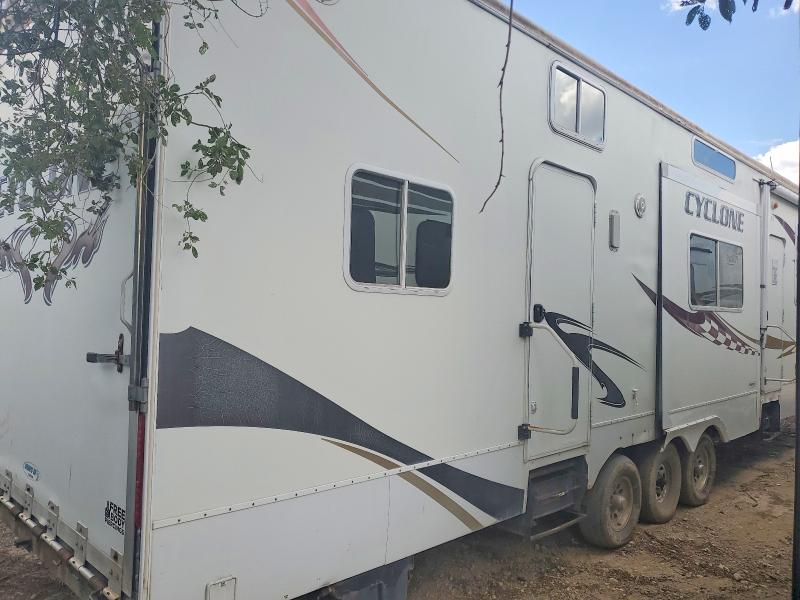 2008 Heartland rv VIN 5SFGF40398E007202 COPART salvage auction — HAIL, KS - CERT OF TITLE-SALVAGE, sold $80 on 2026-09-24 (photo 4)