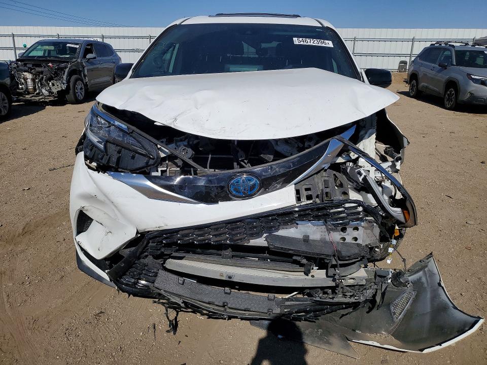 2021 Toyota Sienna VIN 5TDDRKEC0MS061793 COPART salvage auction — FRONT END, Ca - Salvage Certificate, sold $13,200 on 2026-07-06 (photo 5)