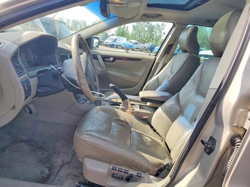 2004 Volvo Xc70 VIN YV1SZ59H341124004 COPART salvage auction — REAR END, Or - Salvage Title Certificate, sold $225 on 2026-07-15 (photo 7)