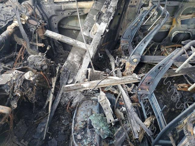 2010 Mazda 5 VIN JM1CR2W35A0360754 COPART salvage auction — BURN, Ks - Non-Repairable Vehicle Certifi, sold $100 on 2026-07-09 (photo 7)