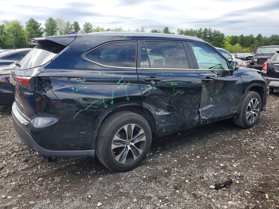 2023 Toyota VIN 5TDKBRCH4PS135210 COPART salvage auction — SIDE, Md - Cert Of Salvage < 75% Damage, sold $2,250 on 2026-07-27 (photo 3)