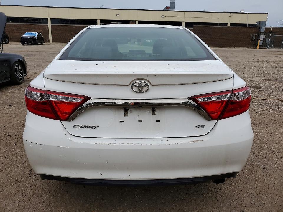 2015 Toyota VIN 4T1BF1FK7FU971578 COPART salvage auction — FRONT END, IL - CERT OF TITLE-CORRECTED, sold $3,250 on 2026-07-09 (photo 6)