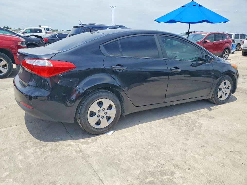 2016 Kia Forte VIN KNAFK4A60G5586630 COPART salvage auction — REAR END, Tx - Salvage Vehicle Title, sold $175 on 2026-07-27 (photo 3)