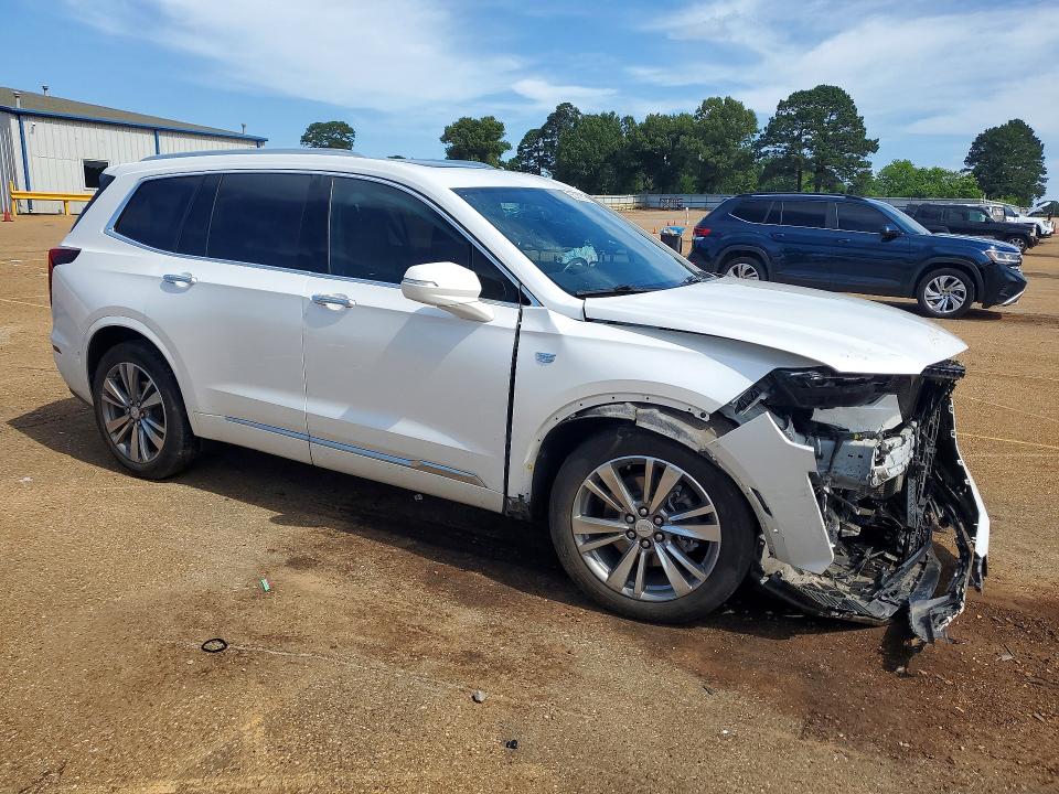 2021 Cadillac Xt6 VIN 1GYKPCRS5MZ198094 COPART salvage auction — FRONT END, TX - SALVAGE VEHICLE TITLE, sold $3,300 on 2026-07-27 (photo 4)