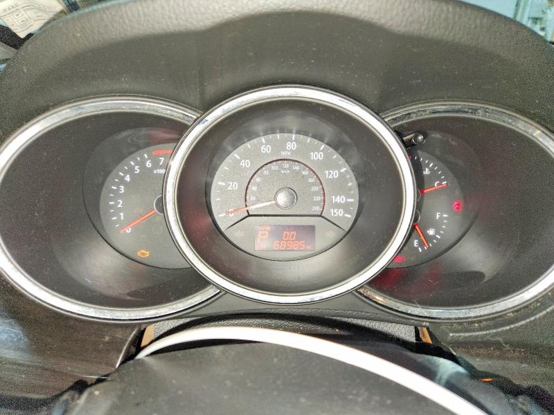 2012 Kia Sorento VIN 5XYKT4A62CG197049 COPART salvage auction — NORMAL WEAR, Pa - Cert Of Title, sold $3,400 on 2026-07-02 (photo 9)
