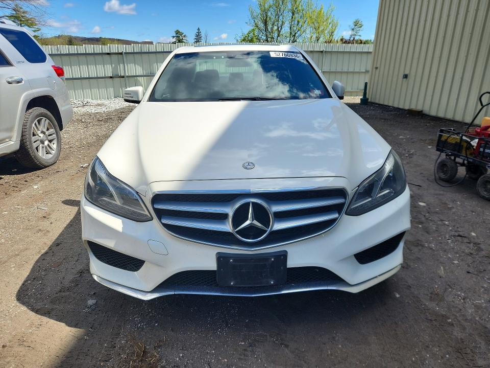2014 Mercedes-benz E-klasse VIN WDDHF8JB4EA816216 COPART salvage auction — SIDE, NH - CERT OF TITLE-SALVAGE, sold $700 on 2026-07-27 (photo 5)