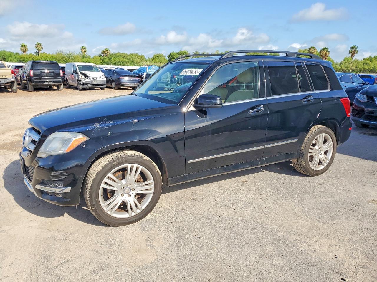2015 Mercedes-Benz GLK-Class VIN WDCGG5HB0FG341891 — COPART salvage auction photo