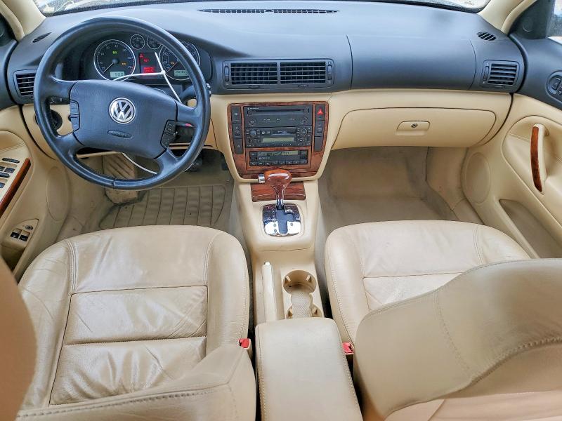 2002 Volkswagen Passat VIN WVWRH63B62P019341 COPART salvage auction — FRONT END, IL - SALVAGE CERTIFICATE, sold $325 on 2026-07-07 (photo 8)