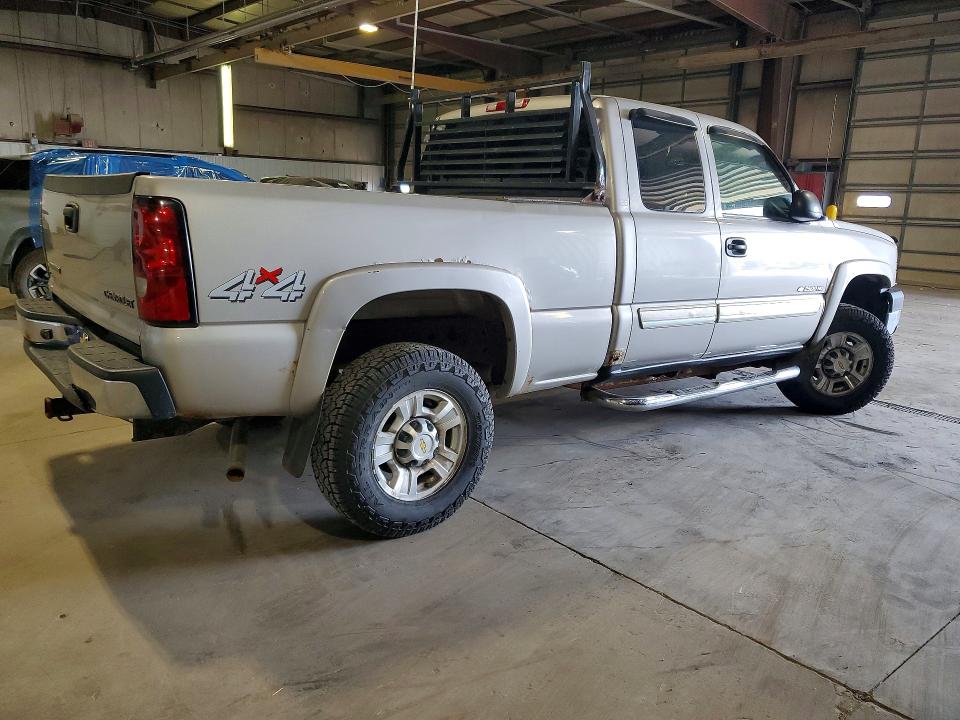 2004 Chevrolet Silverado 2500 VIN 1GCHK29U04E253763 COPART salvage auction — MECHANICAL, In - Certificate Of Title, sold $125 on 2026-07-07 (photo 3)