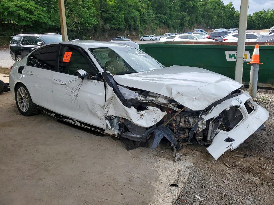 2018 BMW 3 series VIN WBA8E1G50JNU89335 COPART salvage auction — ALL OVER, Al - Cert Of Title-Salvage Title, sold $425 on 2026-07-07 (photo 4)