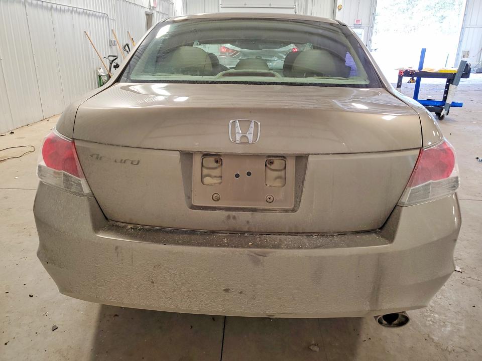 2008 Honda Accord VIN 1HGCP26768A046688 COPART salvage auction — HAIL, Mn - Cert Of Title-Prior Salvage, sold $525 on 2026-07-09 (photo 6)