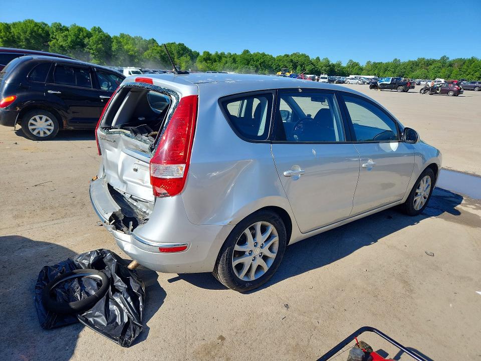 2009 Hyundai Elantra VIN KMHDC86E89U045568 COPART salvage auction — REAR END, PA - CERTIFICATE OF SALVAGE, sold $400 on 2026-07-16 (photo 3)