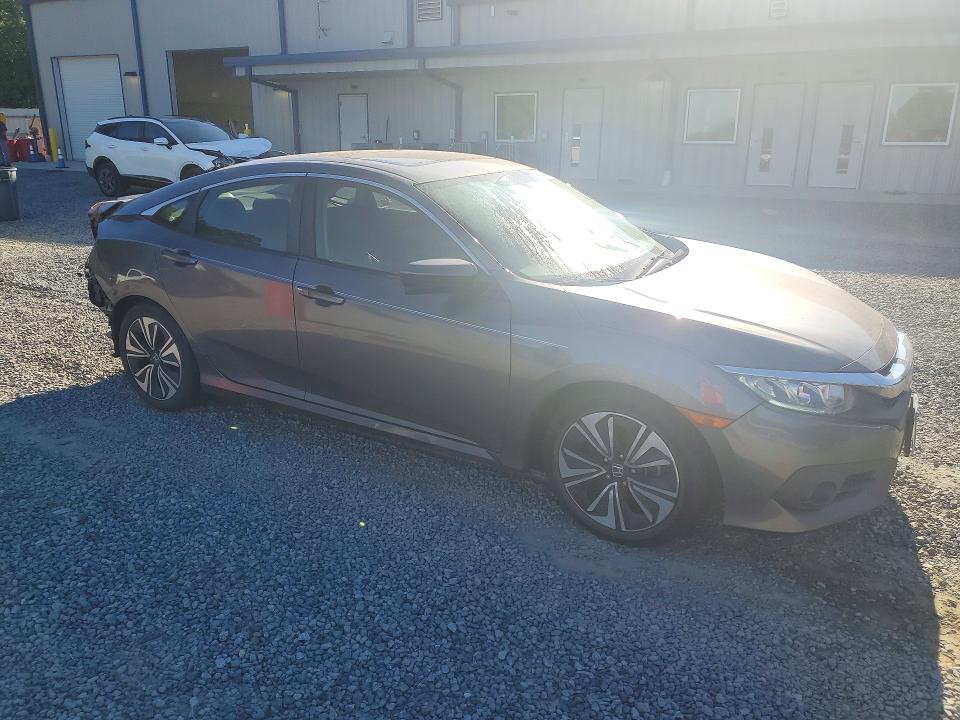 2018 Honda Civic VIN JHMFC1F30JX012813 COPART salvage auction — REAR END, Nc - Salvage Certificate Of Title, sold $6,300 on 2026-07-16 (photo 4)