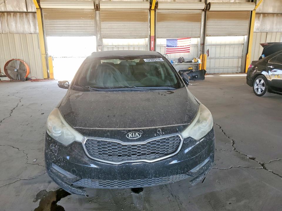 2016 Kia Forte VIN KNAFK4A60G5614281 COPART salvage auction — FRONT END, Az - Cert Of Title-Restored Salvage, sold $1,200 on 2026-07-27 (photo 5)