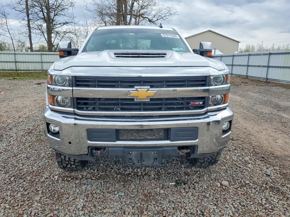 2017 Chevrolet Silverado 3500 VIN 1GC4K0CY8HF185789 COPART salvage auction — SIDE, Ny - Certificate Of Title (P), sold $9,700 on 2026-09-02 (photo 5)