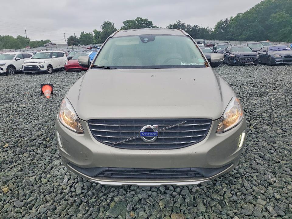 2014 Volvo VIN YV4952DZ4E2507067 COPART salvage auction — REAR END, Nc - Salvage Certificate Of Title, sold $2,800 on 2026-07-22 (photo 5)