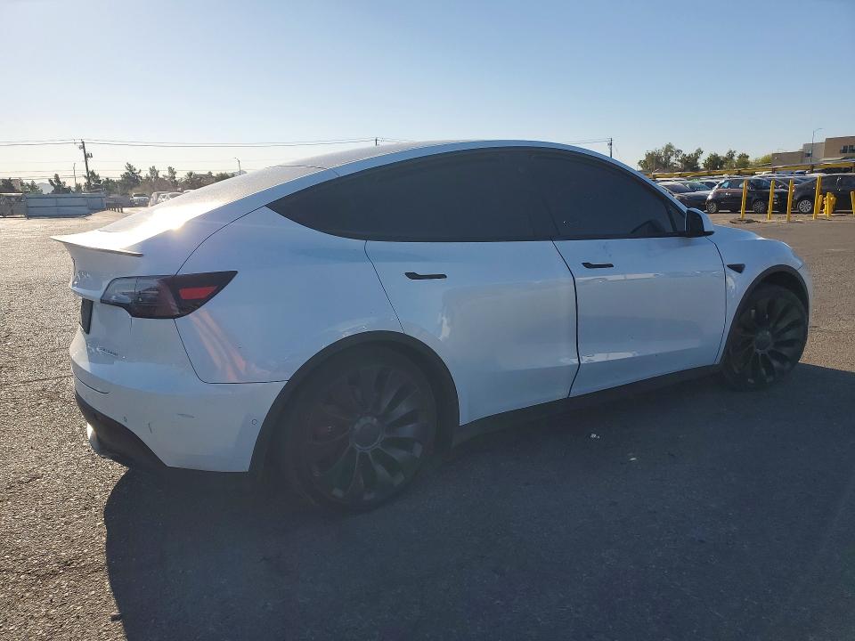 2020 Tesla VIN 5YJYGDEF1LF011923 COPART salvage auction — FRONT END, Nv - Salvage Title, sold $8,000 on 2026-07-15 (photo 3)
