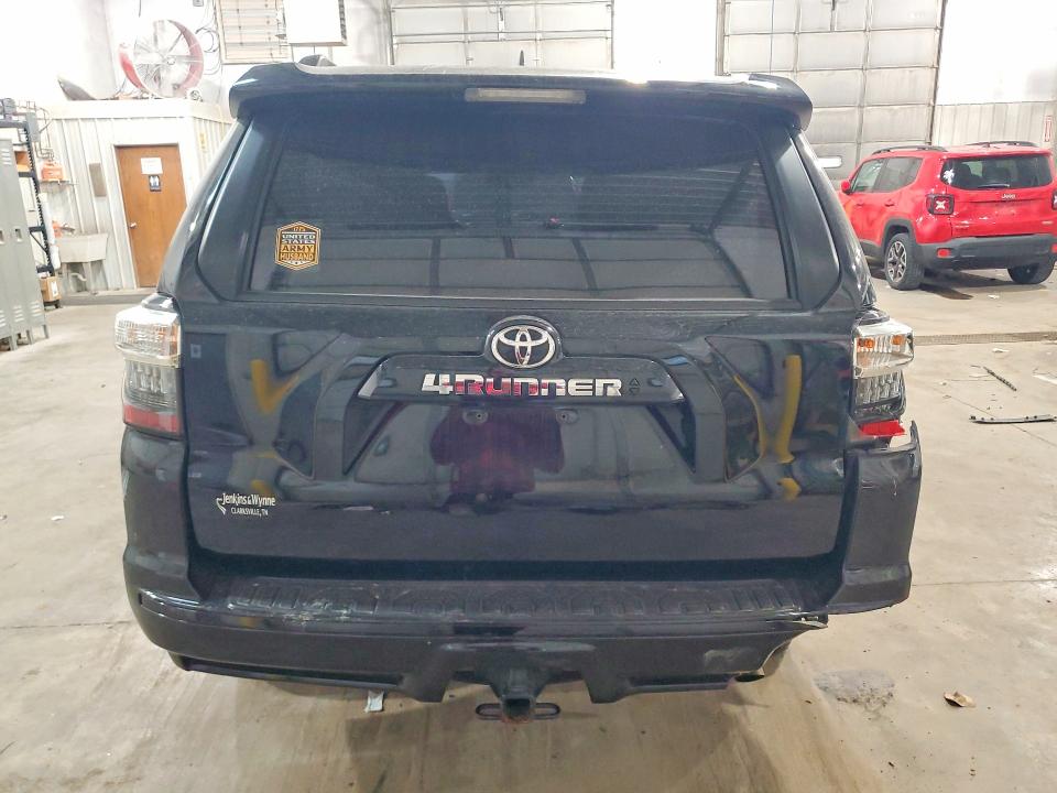 2023 Toyota 4runner VIN JTEAU5JR7P5283461 COPART salvage auction — SIDE, Mo - Salvage Certificate Of Title, sold $15,100 on 2026-07-28 (photo 6)