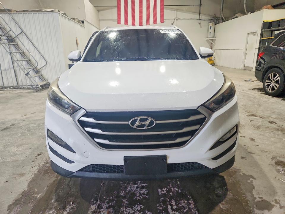 2017 Hyundai VIN KM8J33A45HU500296 COPART salvage auction — SIDE, Ok - Cert Of Title-Salvage, sold $2,600 on 2026-07-08 (photo 5)