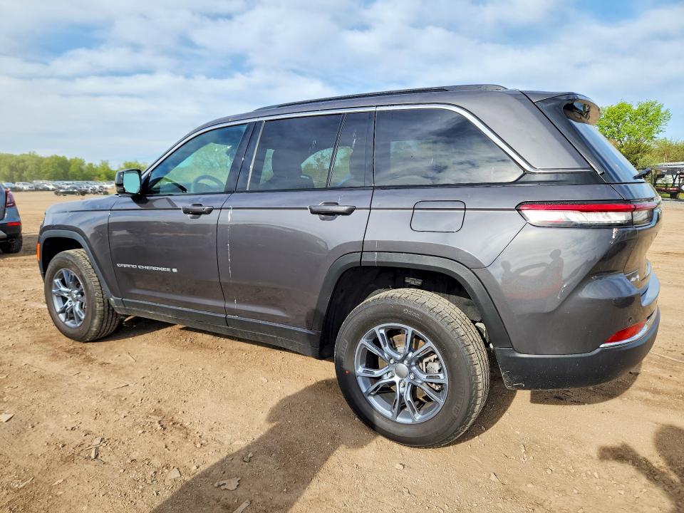 2025 Jeep Cherokee VIN 1C4RJHBGXS8803805 COPART salvage auction — HAIL, Oh - Cert Of Title-Salvage, sold $21,300 on 2026-08-20 (photo 2)