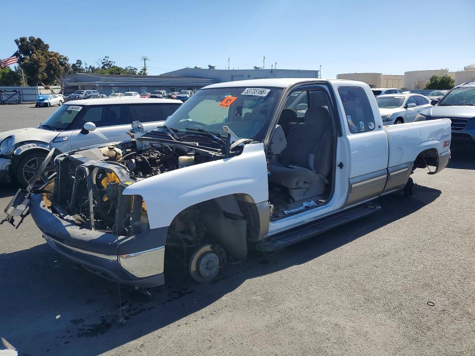 2000 Chevrolet Silverado VIN 1GCEK19TXYE130434 COPART salvage auction — VANDALISM, Ca - Salvage Certificate, sold $300 on 2026-07-29 (photo 1)