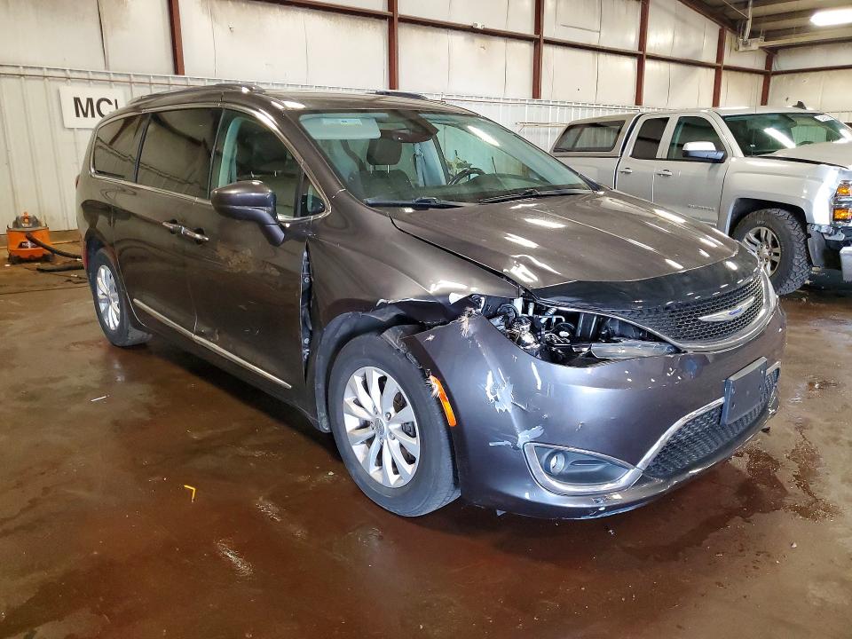 2019 Chrysler Pacifica VIN 2C4RC1BG3KR550980 COPART salvage auction — FRONT END, Mi - Certificate Of Title, sold $7,700 on 2026-08-21 (photo 4)