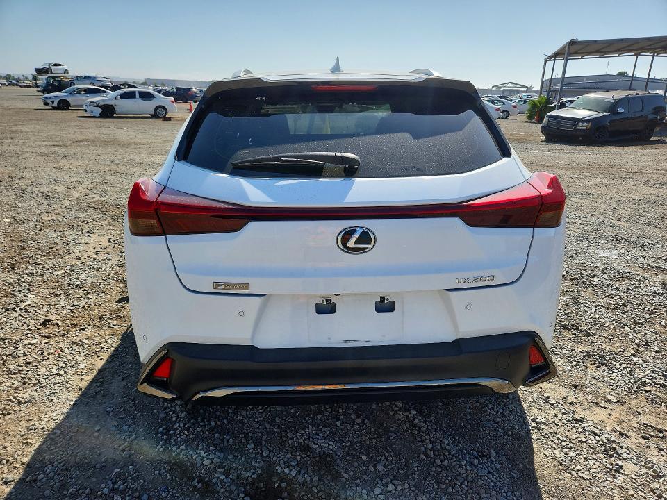 2021 Lexus Ux VIN JTHE3JBHXM2037118 COPART salvage auction — FRONT END, CA - SALVAGE CERTIFICATE, sold $8,400 on 2026-07-24 (photo 6)