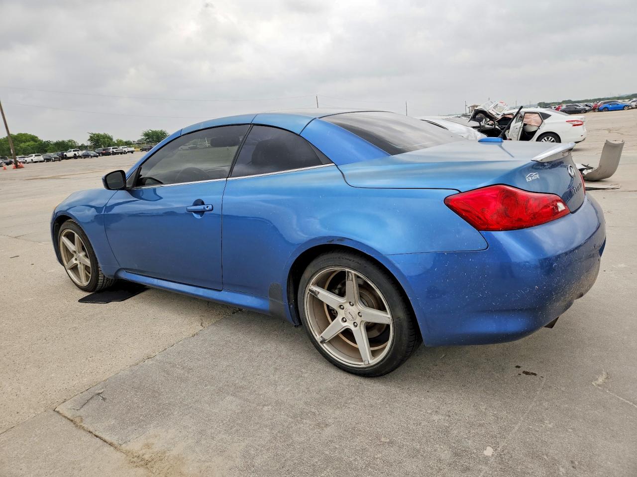 2012 Infiniti G37 VIN JN1CV6FE5CM201283 COPART salvage auction — Side, TX - SALVAGE VEHICLE TITLE, sold $2,150 on 2026-07-09 (photo 2)