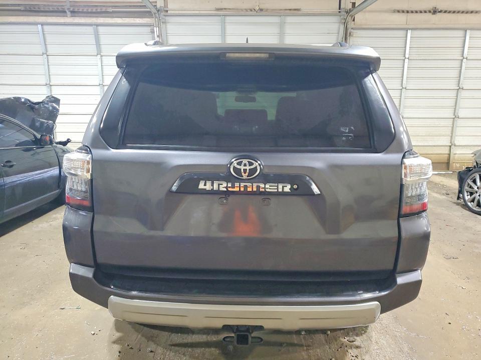 2018 Toyota 4runner VIN JTEBU5JR4J5590257 COPART salvage auction — ROLLOVER, Tn - Salvage Certificate, sold $10,200 on 2026-07-28 (photo 6)