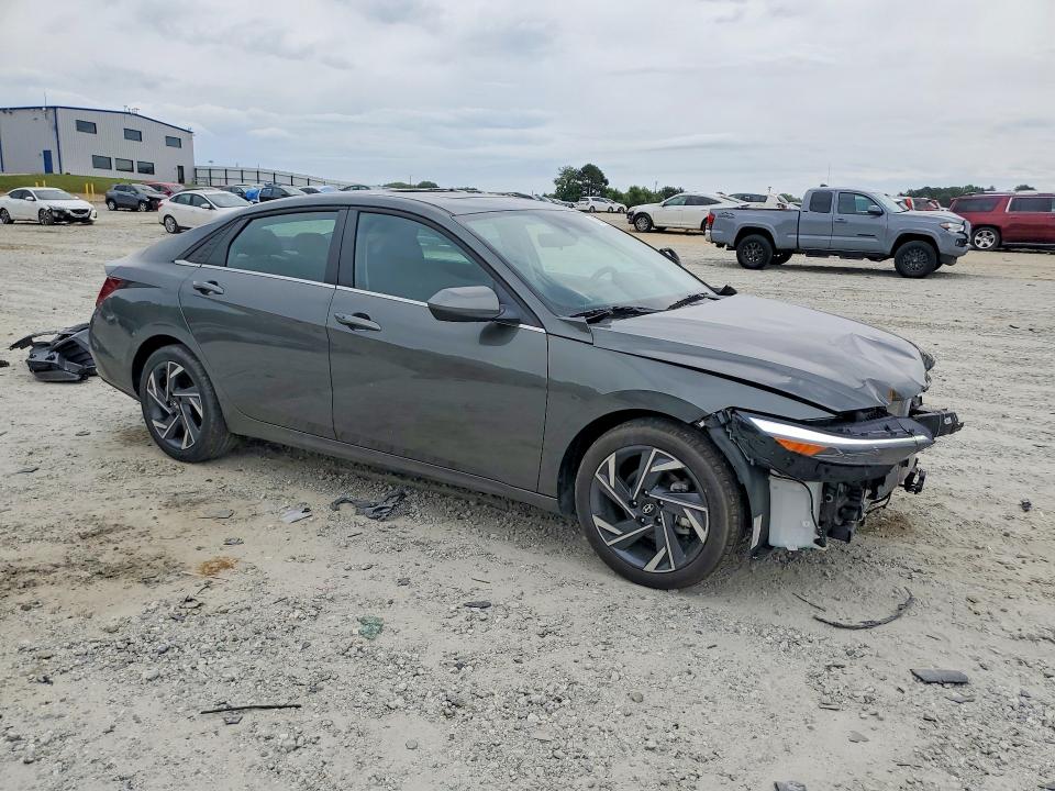 2025 Hyundai Elantra VIN KMHLS4DG3SU038044 COPART salvage auction — FRONT END, Oh - Certificate Of Title (P), sold $7,300 on 2026-07-29 (photo 4)