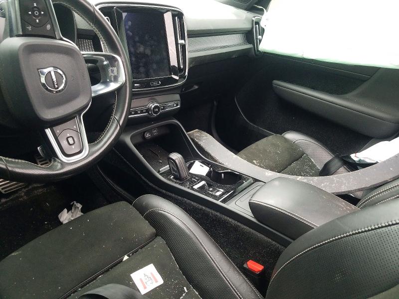 2020 Volvo Xc40 VIN YV4162UM3L2316669 COPART salvage auction — ALL OVER, Qc - Gravement Accidente, sold $2,500 on 2026-07-14 (photo 7)