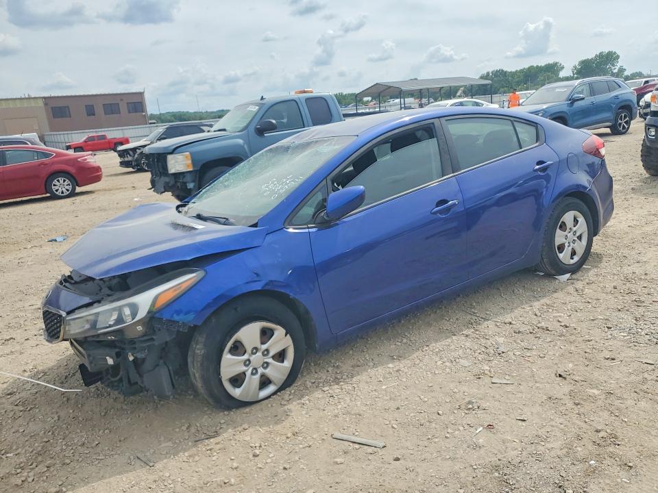 2017 Kia Forte VIN 3KPFK4A71HE037911 COPART salvage auction — FRONT END, Ks - Cert Of Title-Salvage, sold $600 on 2026-07-09 (photo 1)