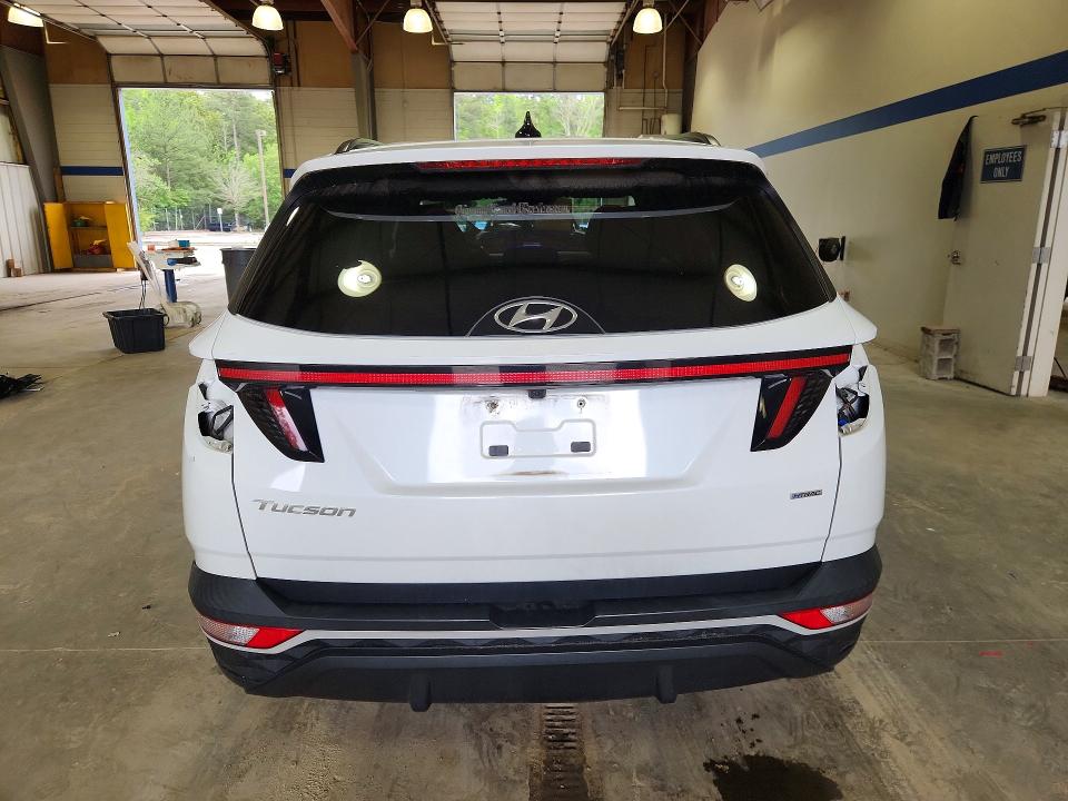 2022 Hyundai Tucson VIN 5NMJBCAE5NH121611 COPART salvage auction — REAR END, VA - CERT OF TITLE - SALVAGE, sold $7,100 on 2026-07-02 (photo 6)
