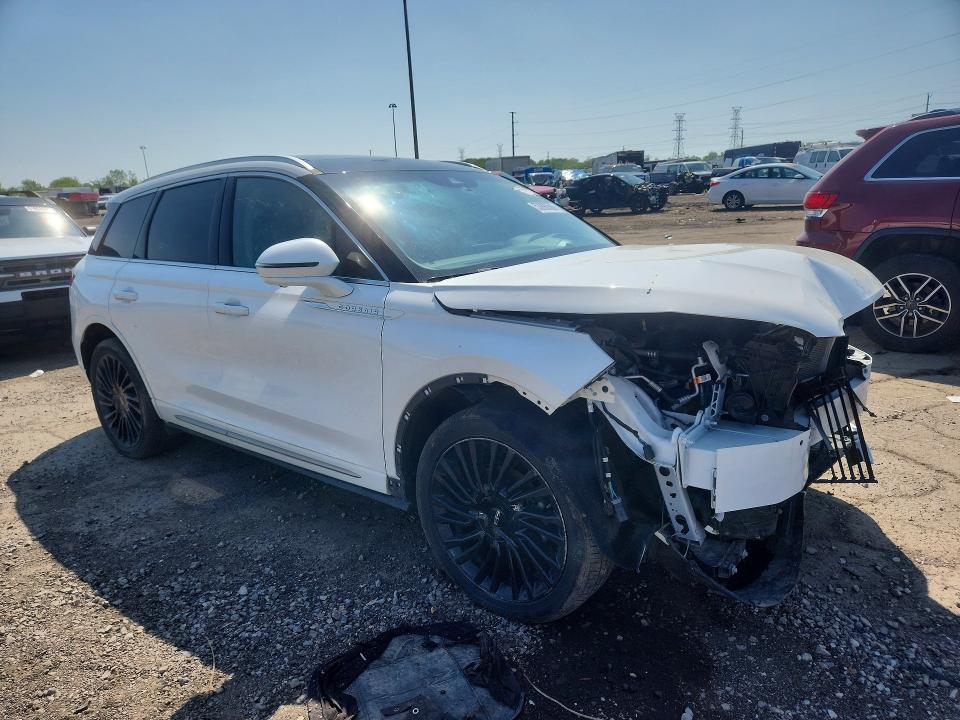 2021 Lincoln Corsair VIN 5LMCJ2D92MUL05800 COPART salvage auction — FRONT END, PA - CERTIFICATE OF SALVAGE, sold $1,300 on 2026-07-02 (photo 4)