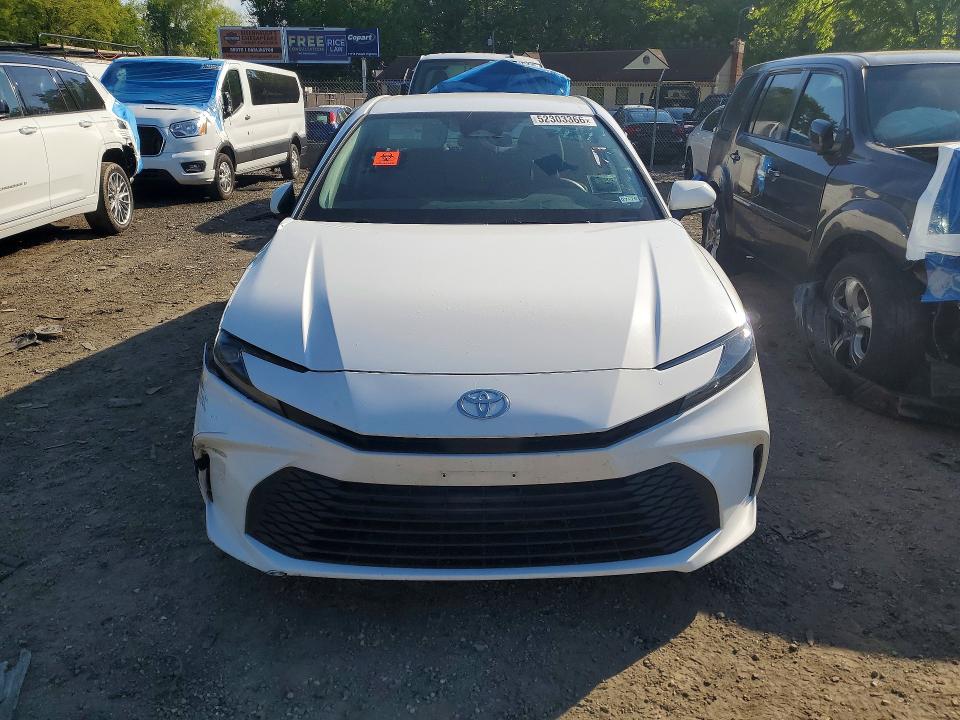 2025 Toyota Camry VIN 4T1DAACK0SU520983 COPART salvage auction — FRONT END, Tx - Salvage Vehicle Title, sold $15,600 on 2026-07-09 (photo 5)