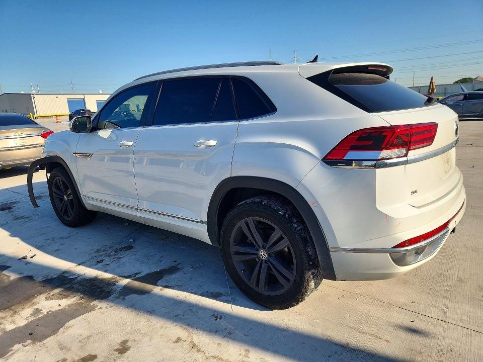 2020 Volkswagen Atlas VIN 1V26E2CA2LC217210 COPART salvage auction — FRONT END, TX - SALVAGE VEHICLE TITLE, sold $7,100 on 2026-08-21 (photo 2)