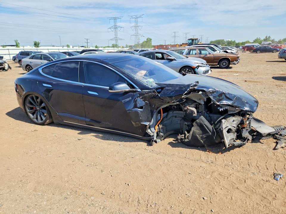 2015 Tesla VIN 5YJSA1E40FF112041 COPART salvage auction — FRONT END, Il - Salvage Certificate, sold $1,900 on 2026-07-21 (photo 4)
