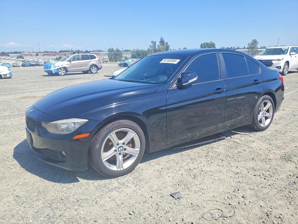 2014 BMW 3er VIN WBA3D3C5XEK155397 — COPART salvage auction photo