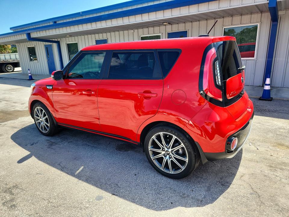 2018 Kia VIN KNDJX3AA9J7590653 COPART salvage auction — MINOR DENT/SCRATCHES, FL - CERTIFICATE OF TITLE, sold $5,400 on 2026-07-15 (photo 2)