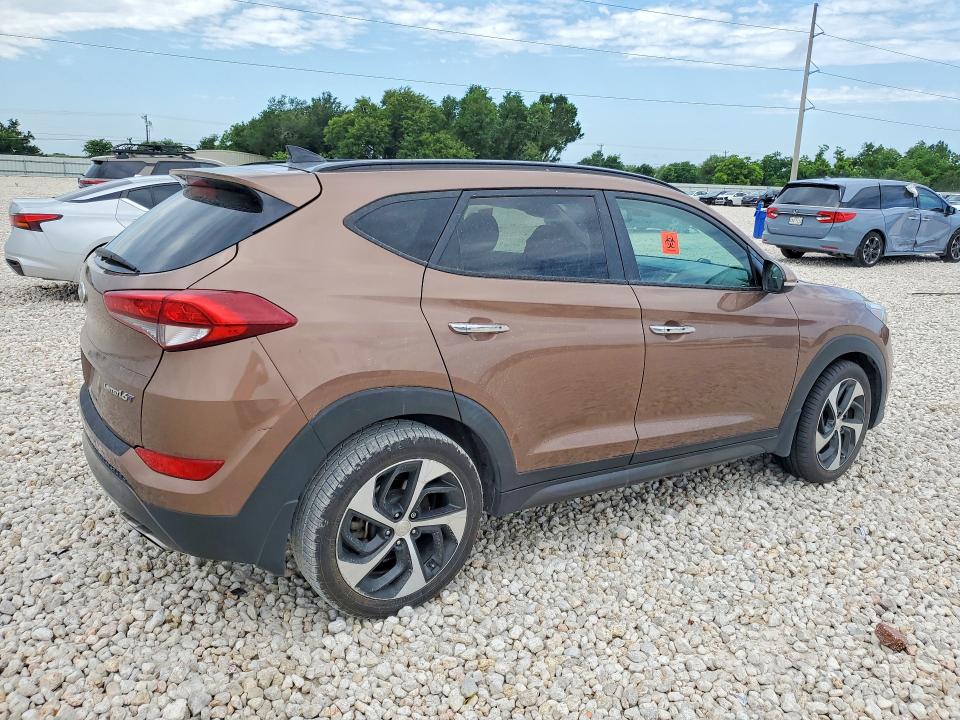 2016 Hyundai Tucson VIN KM8J33A25GU036357 COPART salvage auction — SIDE, Tx - Salvage Vehicle Title, sold $2,250 on 2026-07-02 (photo 3)