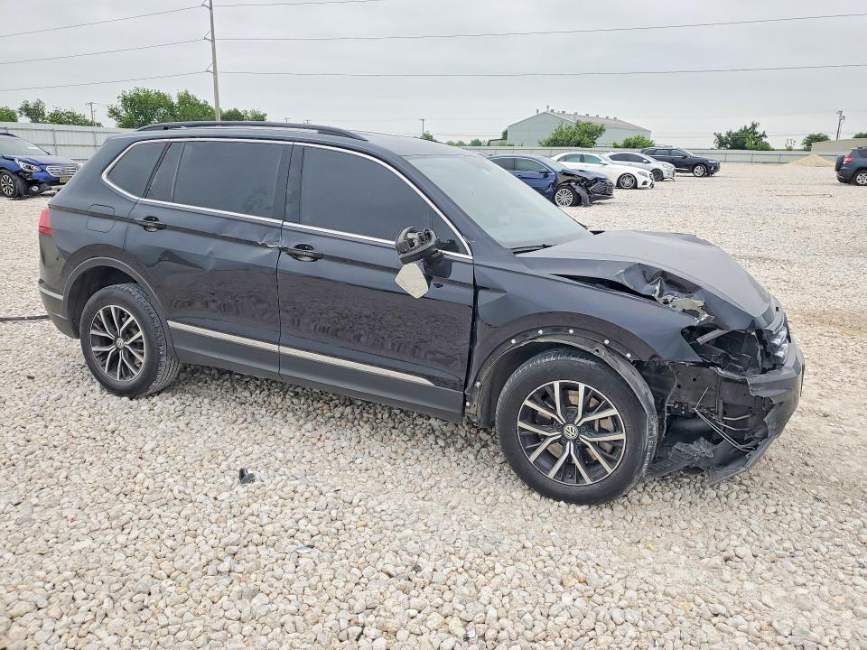 2021 Volkswagen Tiguan VIN 3VV3B7AX0MM062160 COPART salvage auction — FRONT END, Tx - Salvage Vehicle Title, sold $1,800 on 2026-07-02 (photo 4)